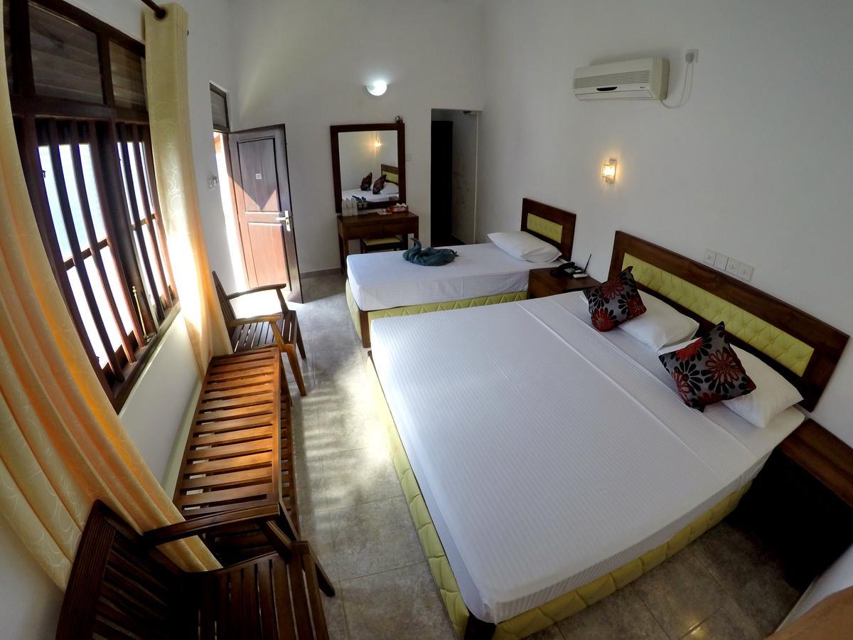 Ramon Beach Resort Ambalangoda  Eksteriør billede