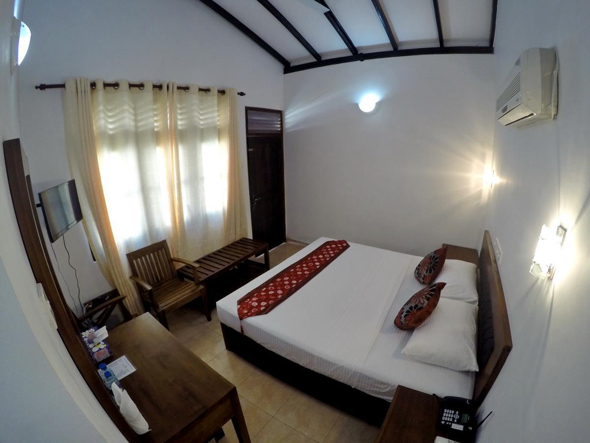 Ramon Beach Resort Ambalangoda  Eksteriør billede