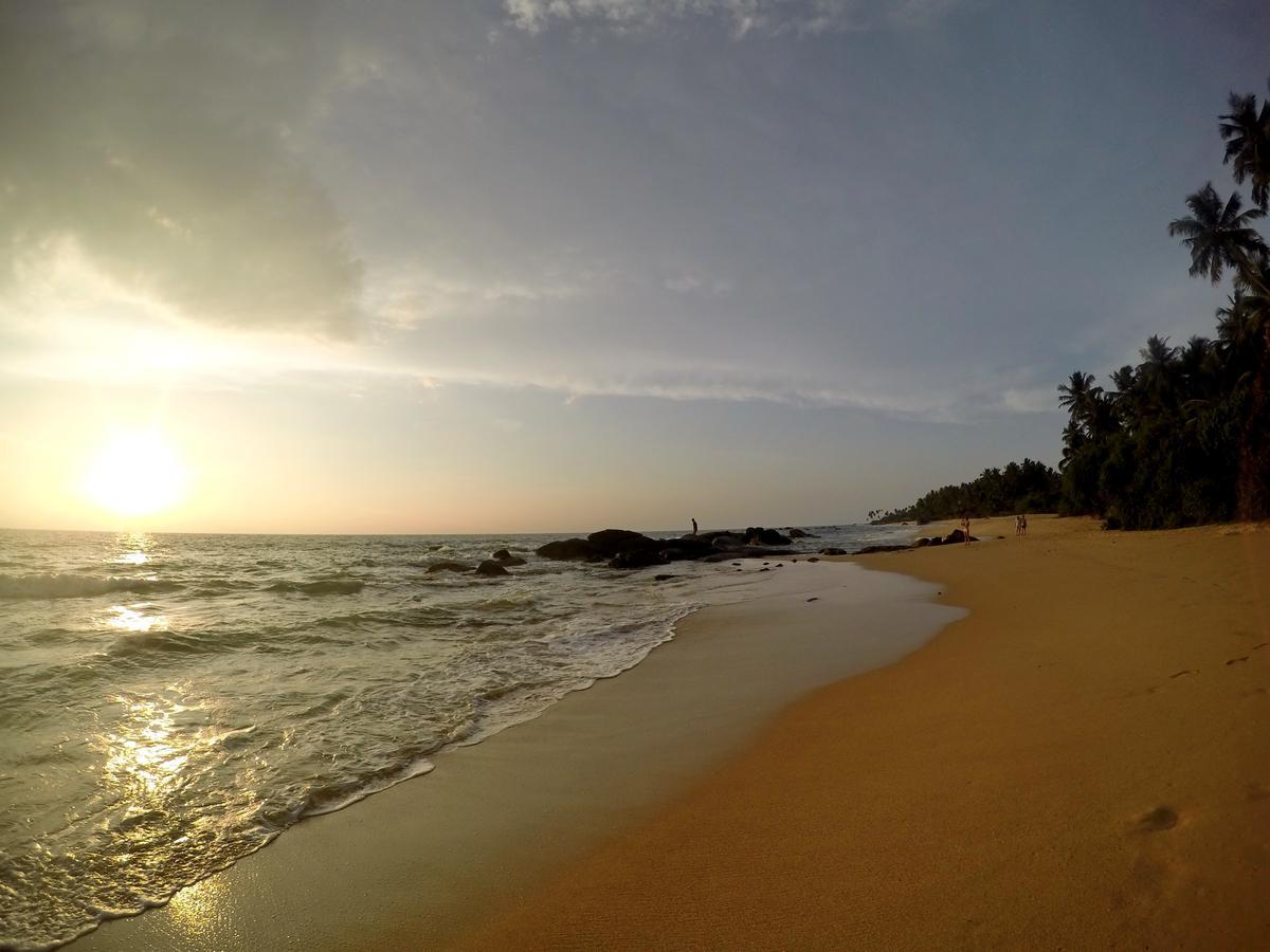 Ramon Beach Resort Ambalangoda  Eksteriør billede