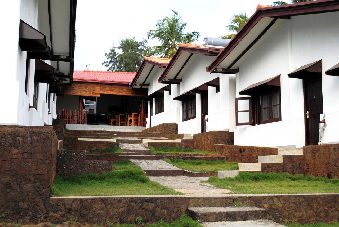 Ramon Beach Resort Ambalangoda  Eksteriør billede
